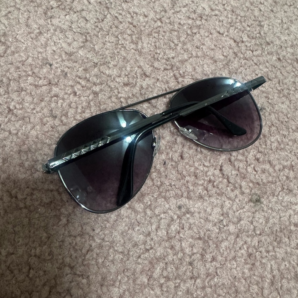 Stylish Black Aviator Sunglasses new purple glasses shades